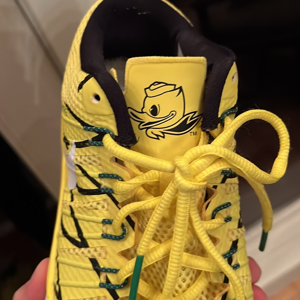 Men’s Nike University of Oregon yellow ‘Win the Day’ shoes Men's 9.5 - Picture 8 of 12
